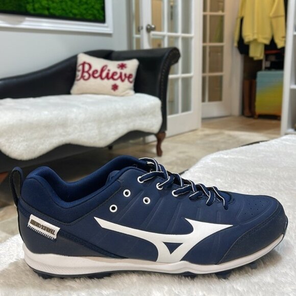 MIZUNO Women's 9-Spike Advanced Finch Elite 5 TPU Molded Softball Cleat - Picture 5 of 8